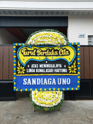 Papan Bunga Duka di Sawit Seberang